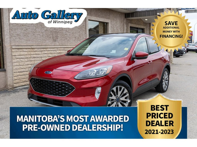2020 Ford Escape TITANIUM HYBRID AWD | PANORAMIC SUNROOF | LEATH in Cars & Trucks in Winnipeg