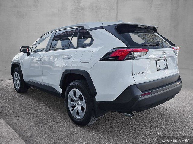 2023 Toyota RAV4 LE in Cars & Trucks in Ottawa - Image 2