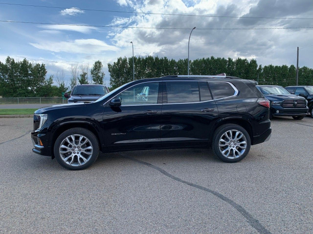 2025 GMC Acadia in Cars & Trucks in City of Toronto - Image 4