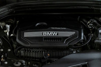 Francais: * Édition M Sport * Freins Standard * Ensemble M Sport * Sièges Sport * Feux de Brouillard... (image 9)