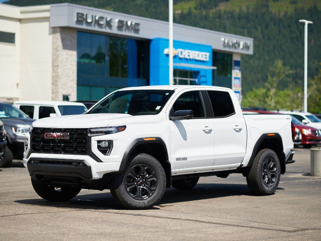 2025 GMC Canyon in Cars & Trucks in Kamloops