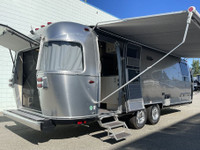 2023 Airstream 27FB TWIN