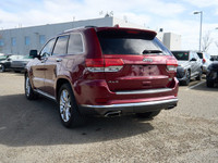 This Jeep Grand Cherokee boasts a Regular Unleaded V-6 3.6 L/220 engine powering this Automatic tran... (image 2)
