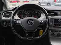 Discover versatility, efficiency, and practicality with the 2016 Volkswagen Golf SportWagen Trendlin... (image 9)