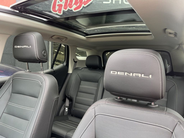 2023 GMC Terrain AWD Denali Leather Sunroof Back Up Cam Keyless  in Cars & Trucks in St. Catharines - Image 4