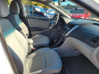 2016 Hyundai Accent Se, automatic, white exterior, gray cloth interior, power windows, locks, mirror... (image 9)