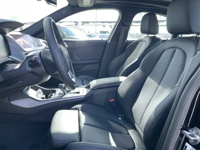 2024 BMW 2 Series dans Autos et camions dans Calgary - Image 20
