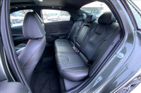 Bose Premium Audio W/8 Spkrs,leather Sport Seats,18 Inch Alloy Wheels,strg Whl Mounted Paddle Shiftr... (image 9)