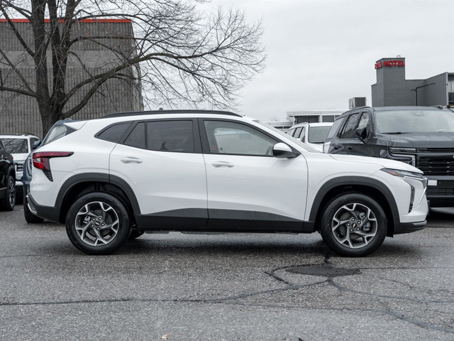 2025 Chevrolet Trax LT True North Edition-Sunroof | Wireless Cha in Cars & Trucks in Markham / York Region - Image 3