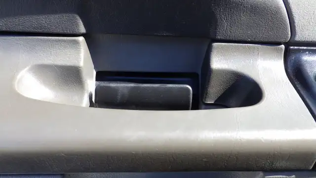 2006 Ford F650 16 Foot Flat Deck in Cars & Trucks in Delta/Surrey/Langley - Image 33