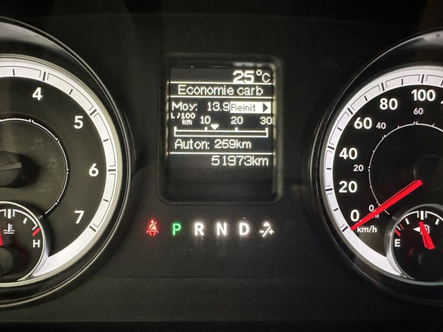 2015 Ram 1500 ST 4X4 Auto AC Cam in Cars & Trucks in Gatineau - Image 2