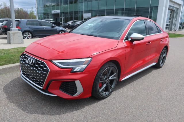 Audi S3 Sedan Komfort 2.0 TFSI quattro + Keyless + Toit ouvrant  in Cars & Trucks in Lévis - Image 2