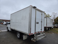 FULLY SERVICED AND ONTARIO SAFETY STANDARDS CERTIFIED AT NO ADDITIONAL COST! 2017 GMC Savana G3500 (... (image 7)