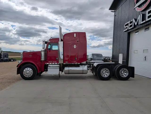 2007 PETERBILT 378 in Heavy Trucks in Kamloops - Image 11