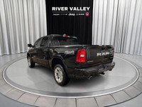 SPORT APPEARANCE PACKAGE, BIG HORN LEVEL 2 EQUIPMENT GROUP, OFF-ROAD GROUP, UCONNECT 5 NAV w/12.0 IN... (image 4)