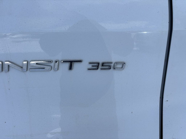 2019 Ford Transit fourgon utilitaire ALLONGER in Cars & Trucks in Laval / North Shore - Image 4