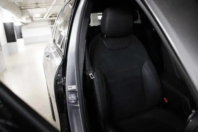 2024 Mercedes-Benz EQB EQB 250+ SUV in Cars & Trucks in Edmonton - Image 30