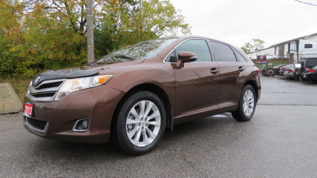 2013 Toyota Venza 4dr Wgn AWD in Cars & Trucks in Mississauga / Peel Region - Image 2