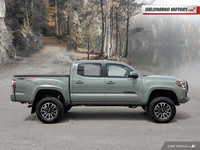 Engine: Gas V-6 3.5L L/100Km City: 13.0 L/100Km Hwy: 10.5 Safety Equipment Electronic Stability Cont... (image 5)