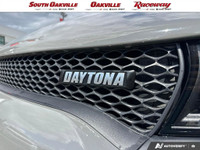 Apple Carplay / Android Auto, 1 Owner, Clean Accident History Report, Black Cloth, Daytona Edition,... (image 8)