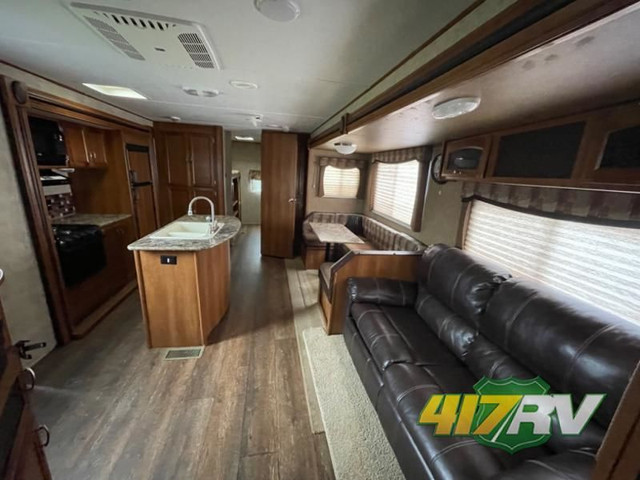 2016 Prime Time RV Avenger 32BIT in Travel Trailers & Campers in Ottawa - Image 4