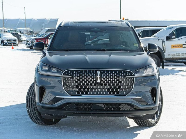 2025 Lincoln Aviator Reserve in Cars & Trucks in Edmonton - Image 2