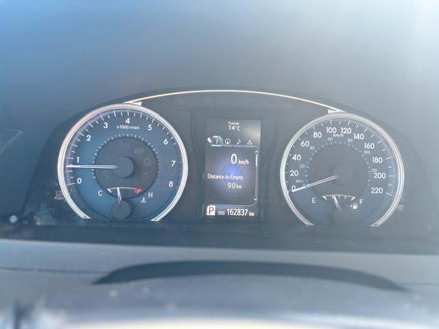 2017 Toyota Camry 4dr Sdn I4 Auto XSE in Cars & Trucks in Oakville / Halton Region - Image 2