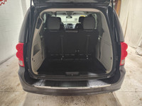 Very well equipped 18 Grand Caravan with navigation, backup camera, leather, power doors and hatch a... (image 3)