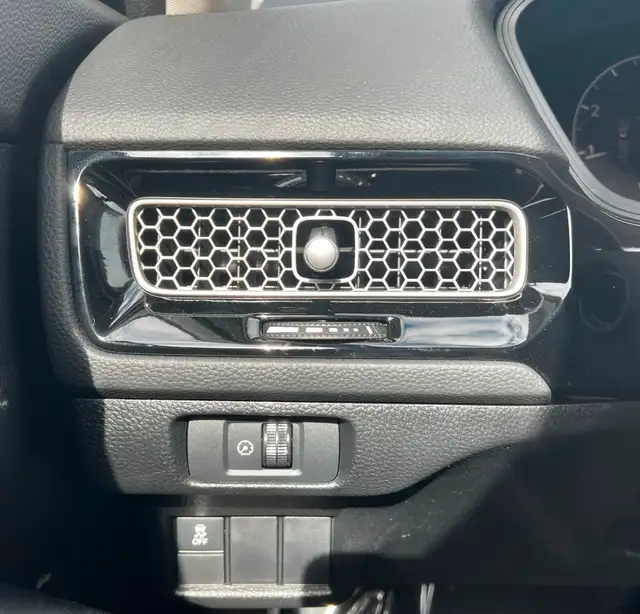 2025 Honda Civic LX **GREAT FUEL ECONOMY**FRONT AND REAR COLL... in Cars & Trucks in Grande Prairie - Image 10