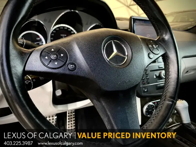 2010 Mercedes-Benz C-Class in Cars & Trucks in Calgary - Image 16