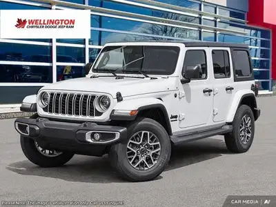 This Jeep Wrangler has a trusty Regular Unleaded V-6 3.6 L/220 engine powering this Automatic transm...