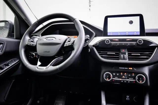 2022 Ford Escape SE Hybrid • HEATED SEATS • SPORT APPEARANCE PKG in Cars & Trucks in Kingston - Image 16
