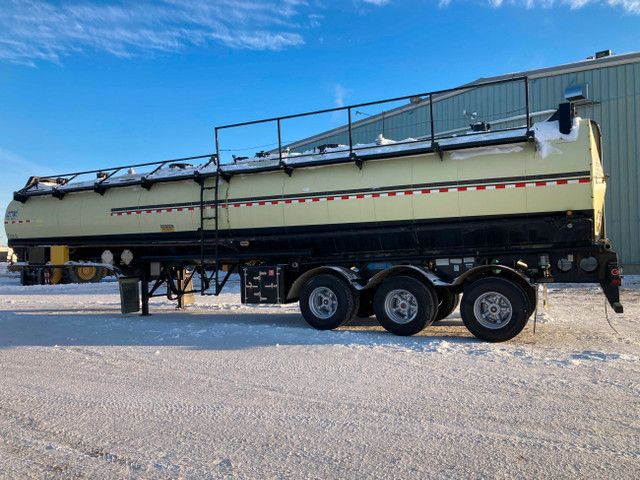 2009 Advance 46,000 Liter Crude Oil Aluminum Tank Trailer in Heavy Equipment in Barrie - Image 2