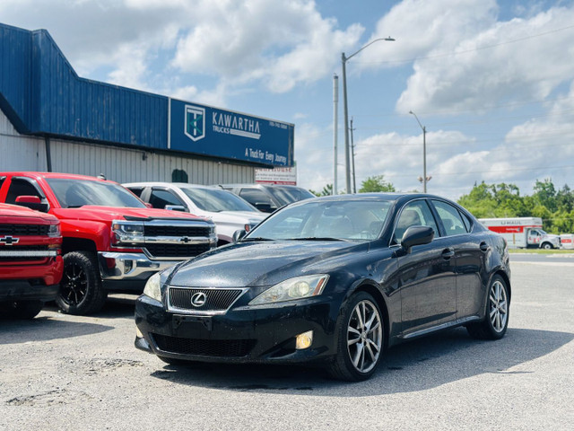 2008 Lexus IS 350 Certified - One Owner in Cars & Trucks in Peterborough - Image 4