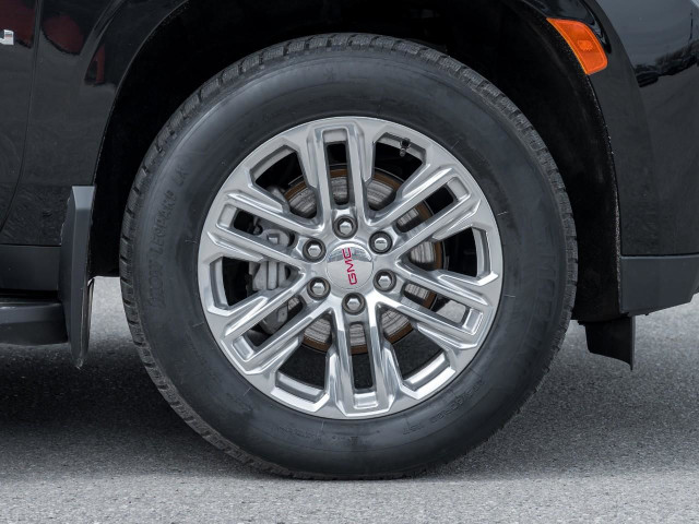 2023 GMC Yukon XL SLT in Cars & Trucks in Mississauga / Peel Region - Image 4