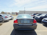 Text/Call for Viewing 403-615-5797 Leather, Sunroof Clean Inside out 2006 Volvo S60 2.5T Comes Loade... (image 4)