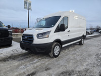 This brand new OXFORD WHITE 2024 FORD TRANSIT CARGO VAN is powered by an ELECTRIC ENGINE THAT'S PAIR... (image 2)
