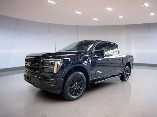 2025 Ford F-150 LARIAT 4WD SuperCrew 5.5' Box in Cars & Trucks in Moose Jaw