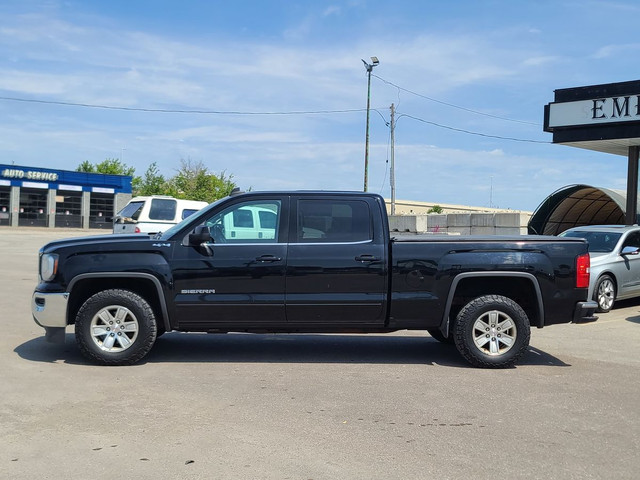 2016 GMC Sierra SLE 4X4GMC in Cars & Trucks in Mississauga / Peel Region - Image 3