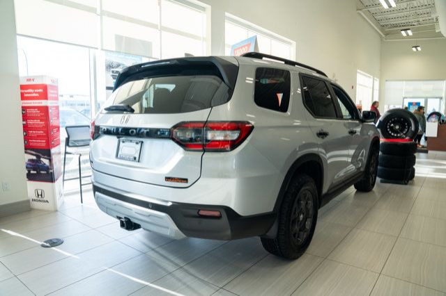 2025 Honda Pilot TrailSport in Cars & Trucks in Edmonton - Image 2