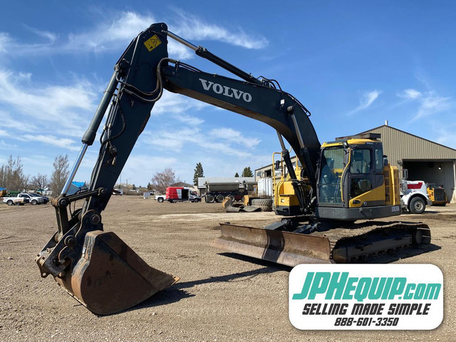 2014 Volvo ECR235DL Excavator N/A in Heavy Equipment in Regina - Image 2