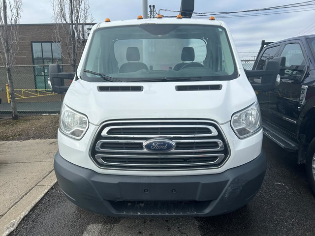 Ford Transit Cutaway T-250 138 in Cars & Trucks in City of Montréal - Image 2