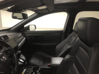 Experience the pinnacle of sophistication and versatility with the 2021 Honda CR-V Black Edition. Wi... (image 4)
