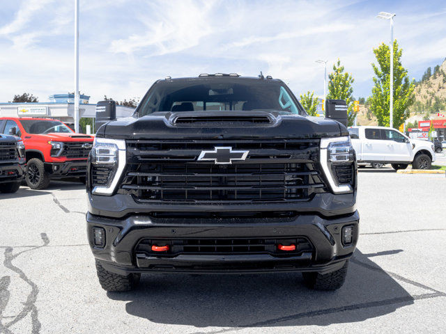 2025 Chevrolet Silverado 3500HD LT in Cars & Trucks in Kelowna - Image 3