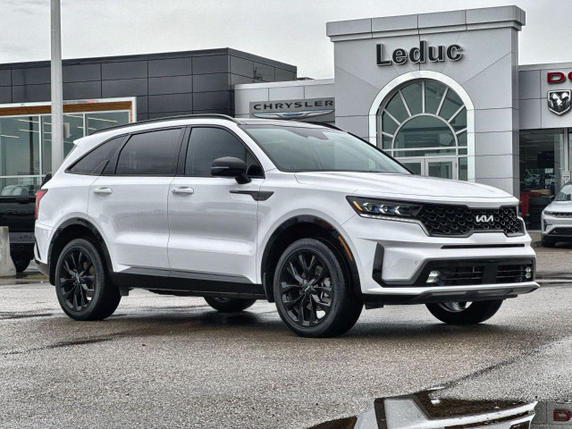 2022 Kia Sorento in Cars & Trucks in Edmonton