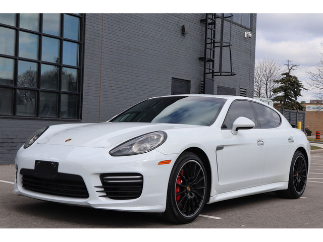  2016 Porsche Panamera CARBON PACK in Cars & Trucks in City of Toronto