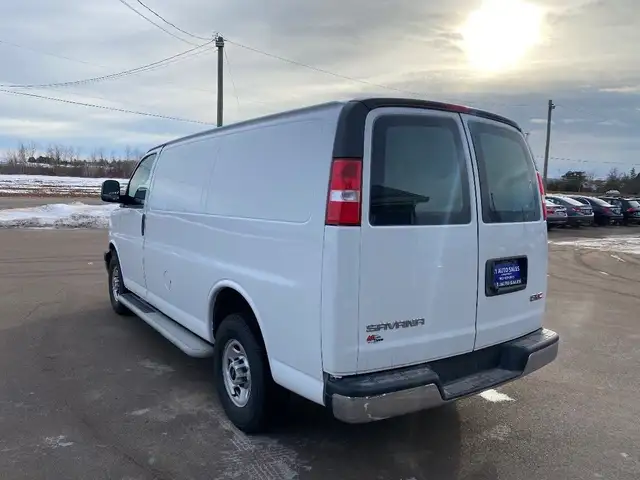 2020 GMC Savana64269655851778121