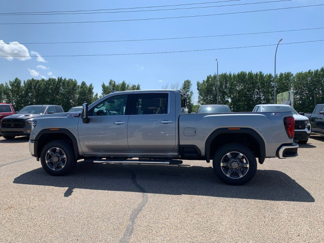2025 GMC Sierra 2500HD in Cars & Trucks in Medicine Hat - Image 4