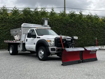 2011 Ford F-550 Flat deck Dump with Plow And Sander Diesel 6.7L, 8 cylinder, 2 door, automatic, 4WD,...