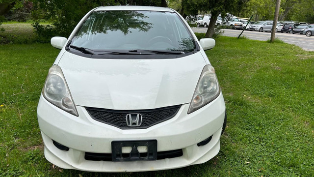 2010 Honda Fit Sport in Cars & Trucks in Oakville / Halton Region - Image 2